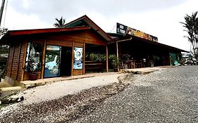Rio Celeste Springs Blue Lodge