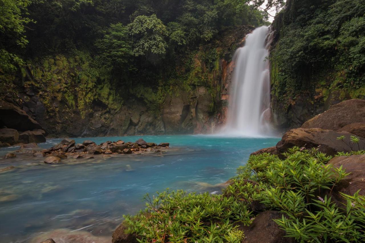 Rio Celeste Springs Blue Lodge Bijagua Esterno foto