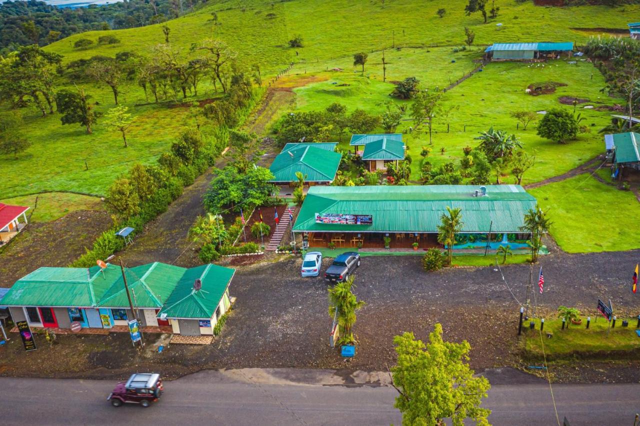 Rio Celeste Springs Blue Lodge Bijagua Esterno foto